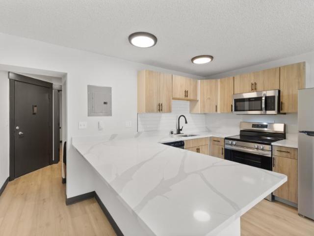 1 bedroom, Tacoma WA 98402 106151274