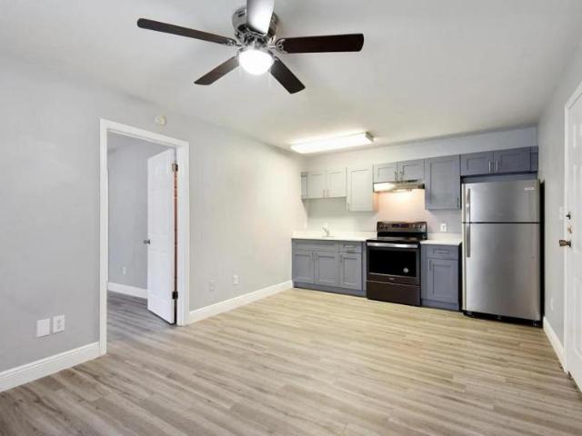 1 bedroom, Tallahassee FL 32304 104669295