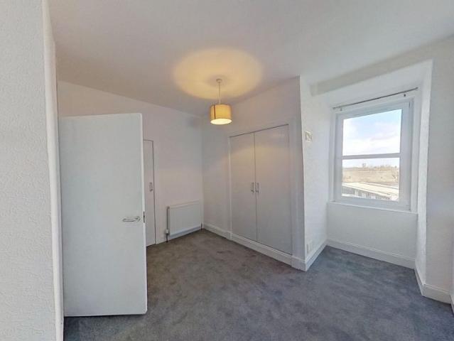 1 bedroom terraced apartment to rent