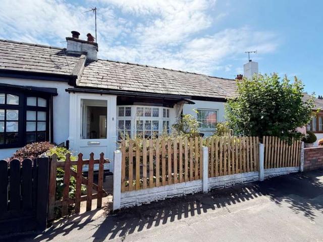 1 Bedroom Terraced Bungalow