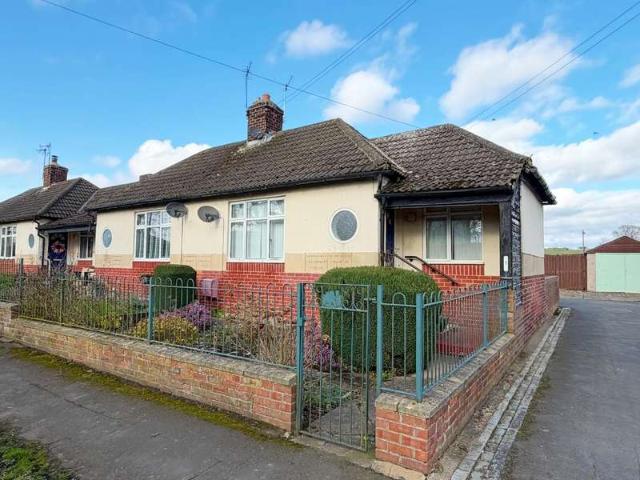 1 Bedroom Terraced Bungalow