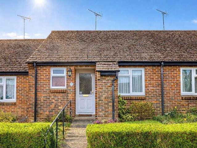 1 Bedroom Terraced Bungalow