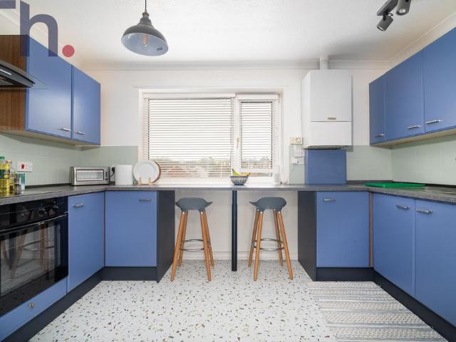 1 bedroom semi detached bungalow for sale
