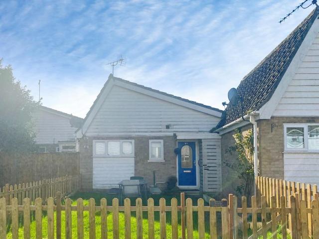 1 bedroom terraced bungalow for sale