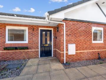 1 bedroom terraced bungalow for sale