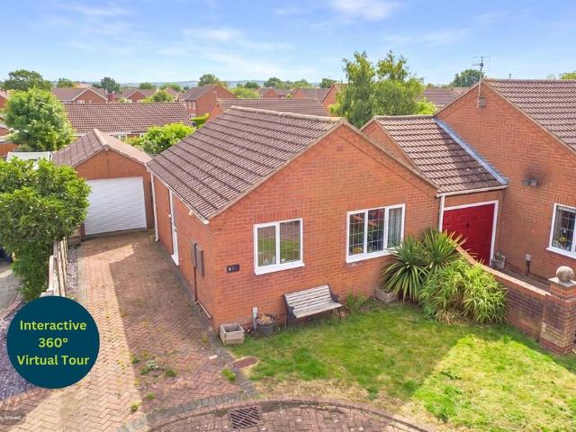 1 bedroom terraced bungalow for sale