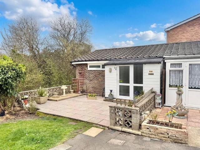 1 bedroom terraced bungalow for sale