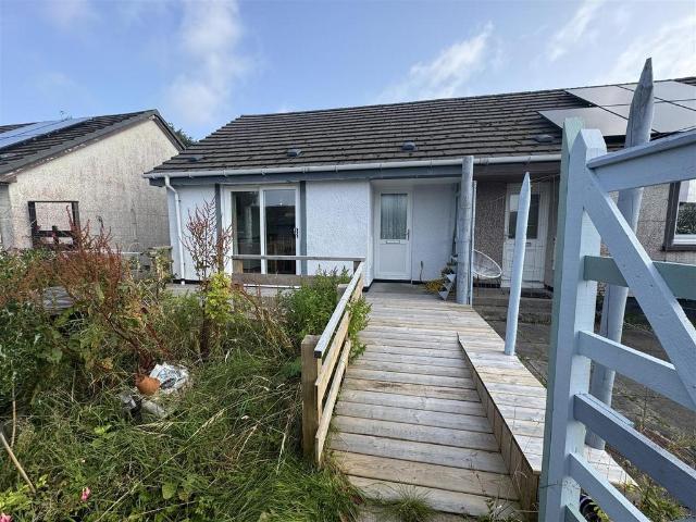 1 bedroom terraced bungalow for sale