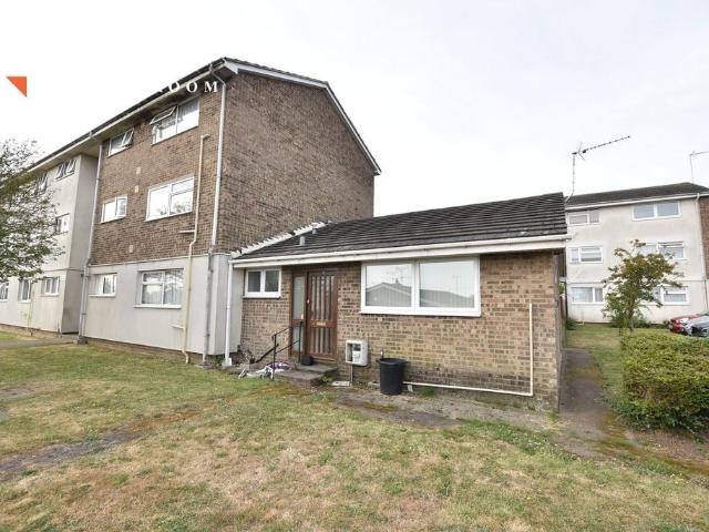 1 bedroom terraced bungalow for sale