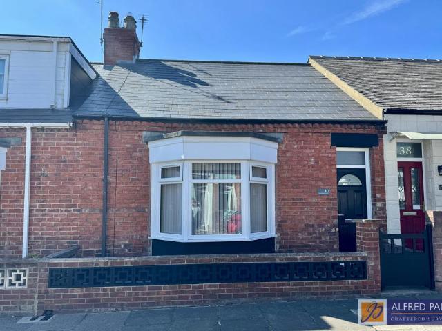 1 bedroom terraced bungalow for sale