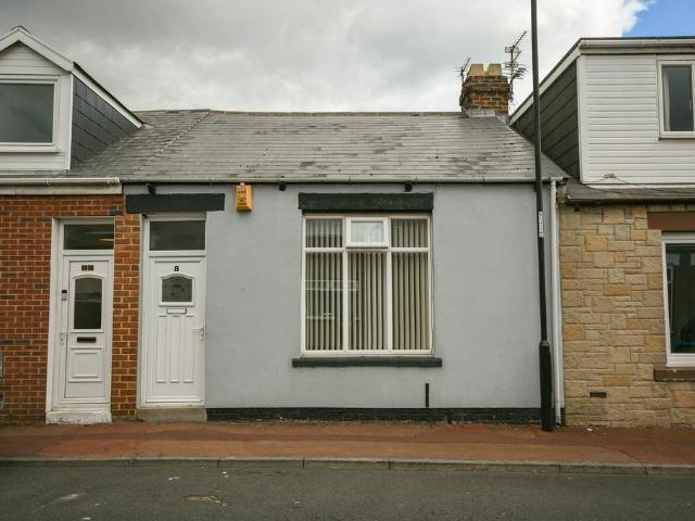 1 bedroom terraced bungalow for sale