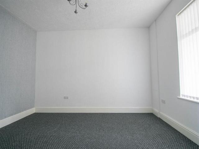 1 bedroom terraced bungalow to rent