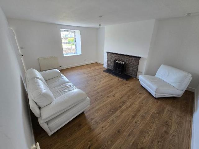 1 bedroom terraced bungalow to rent