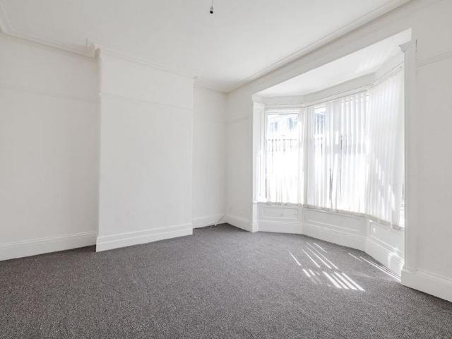 1 bedroom terraced bungalow to rent