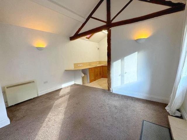 1 bedroom terraced bungalow to rent