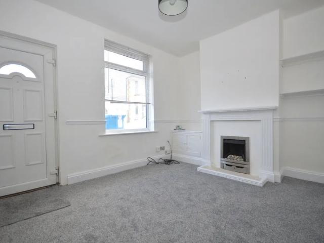 1 bedroom terraced house