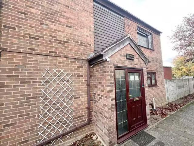 1 bedroom terraced house for rent in Galleywood Road, Great Ba.