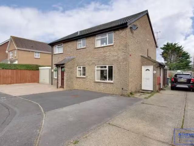 1 bedroom terraced house for rent in Dibden Close, Bournemouth.