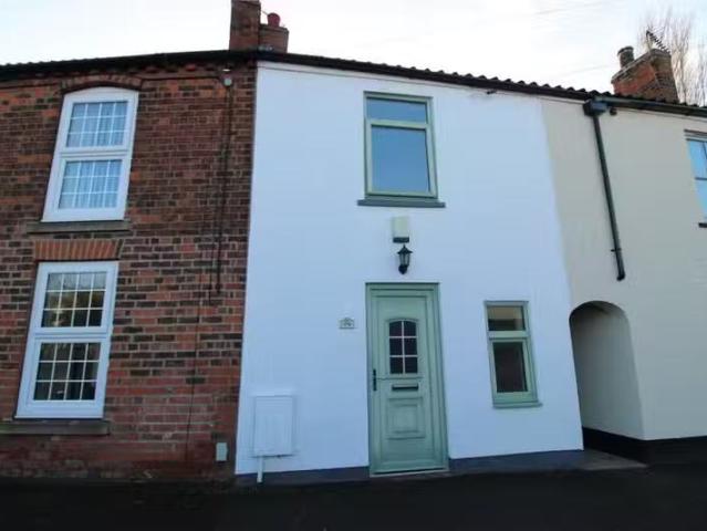1 bedroom terraced house for rent in West Street, West Butterw.
