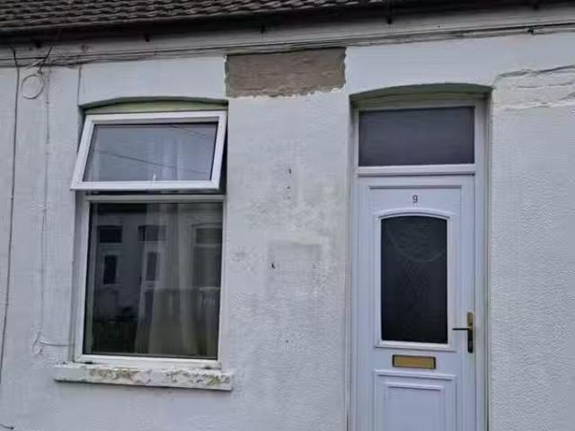 1 bedroom terraced house for rent in The Square, Grimsby, DN32