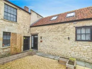 1 bedroom terraced house for rent in York Buildings, Trowbridg.