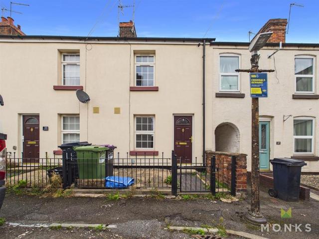 1 bedroom terraced house for sale