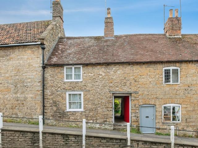 1 bedroom terraced house for sale