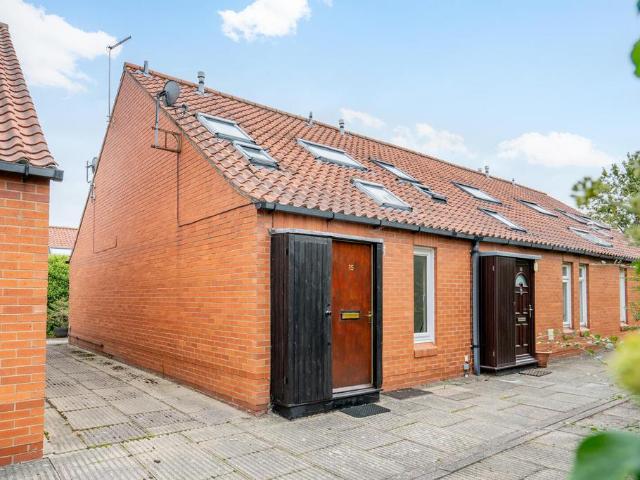 1 bedroom terraced house for sale