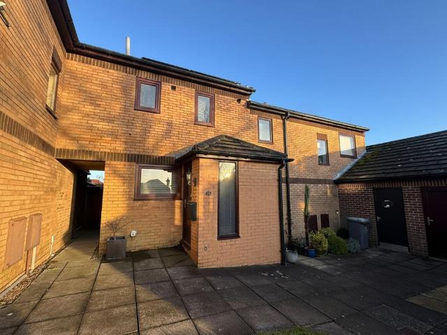 1 bedroom terraced house for sale