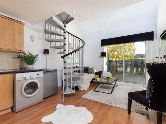 1 bedroom terraced house for sale