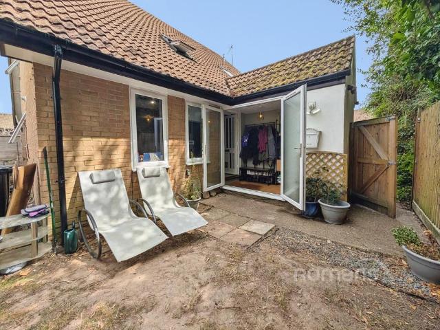 1 bedroom terraced house for sale