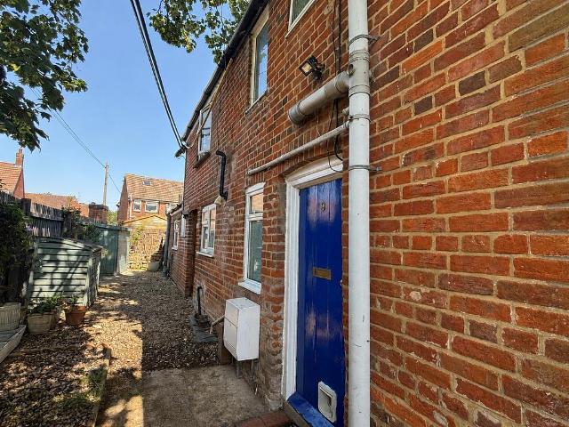 1 bedroom terraced house for sale