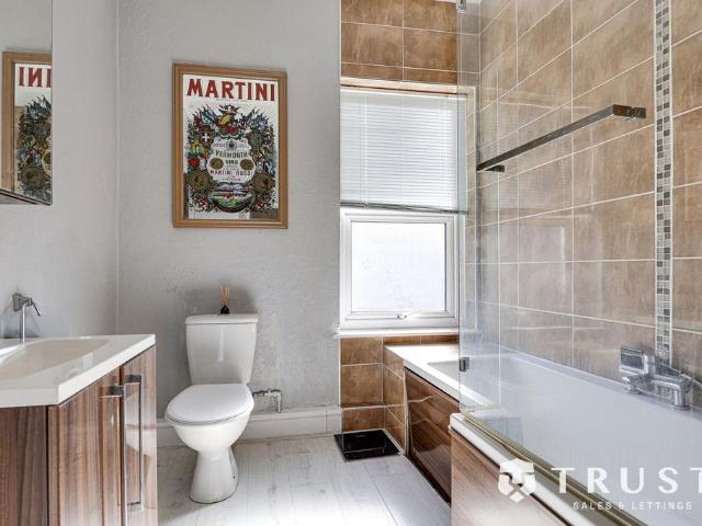 1 bedroom terraced house for sale