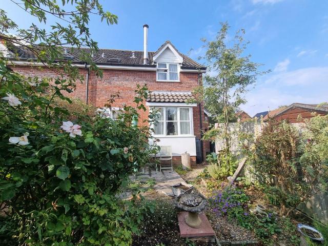 1 bedroom terraced house for sale