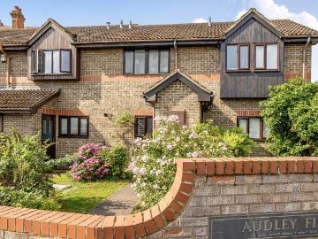 1 bedroom terraced house for sale