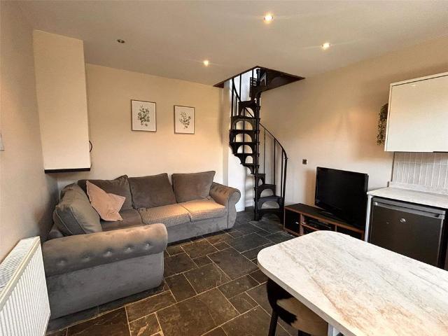 1 bedroom terraced house for sale