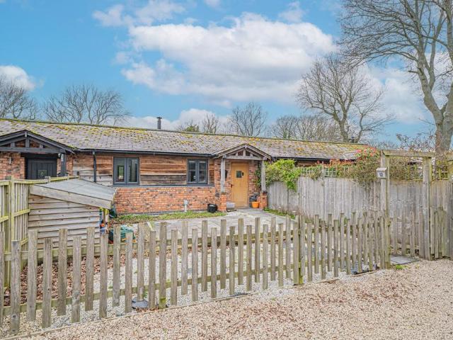 1 bedroom terraced house for sale