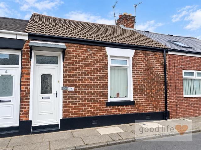 1 bedroom terraced house for sale