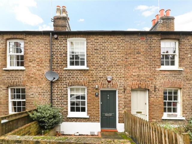 1 bedroom terraced house for sale