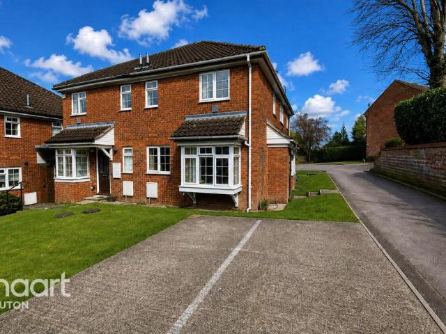1 bedroom terraced house for sale