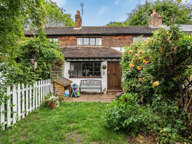 1 bedroom terraced house for sale
