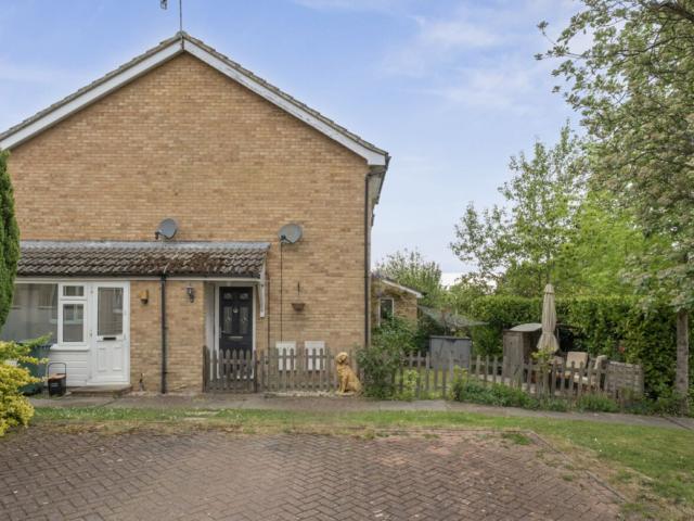 1 bedroom terraced house for sale