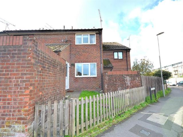 1 bedroom terraced house for sale