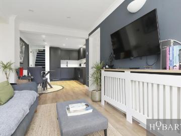 1 bedroom terraced house for sale
