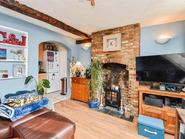 1 bedroom terraced house for sale