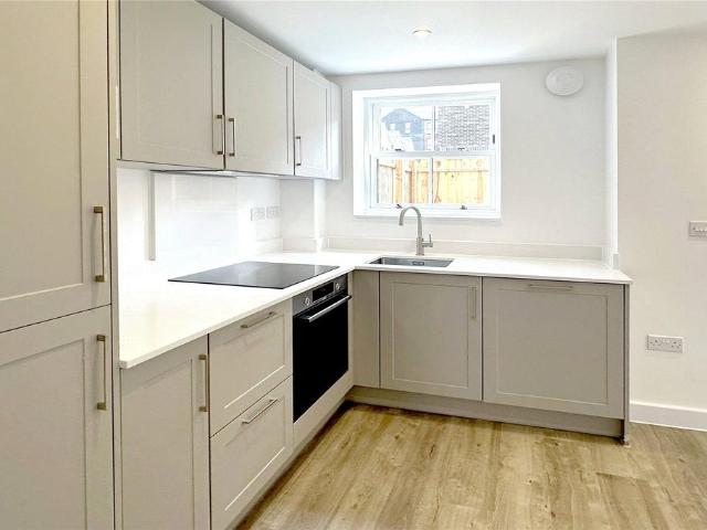 1 bedroom terraced house for sale