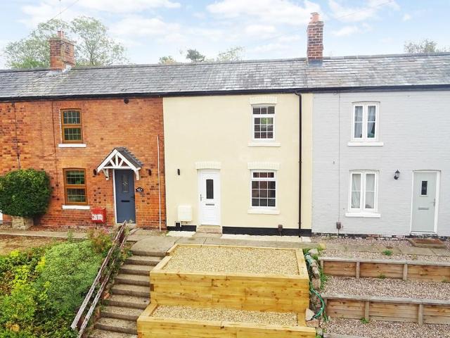 1 bedroom terraced house for sale