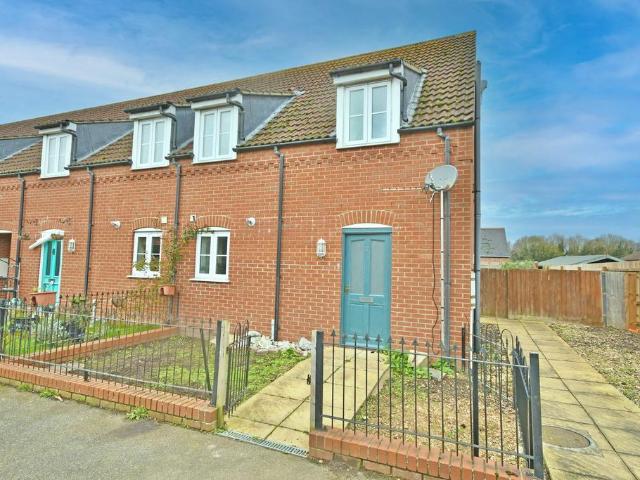1 bedroom terraced house for sale