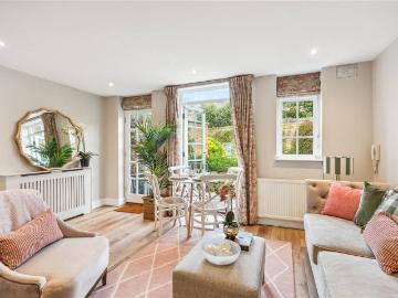 1 bedroom terraced house for sale
