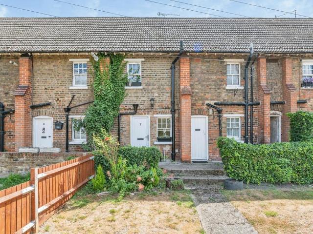 1 bedroom terraced house for sale